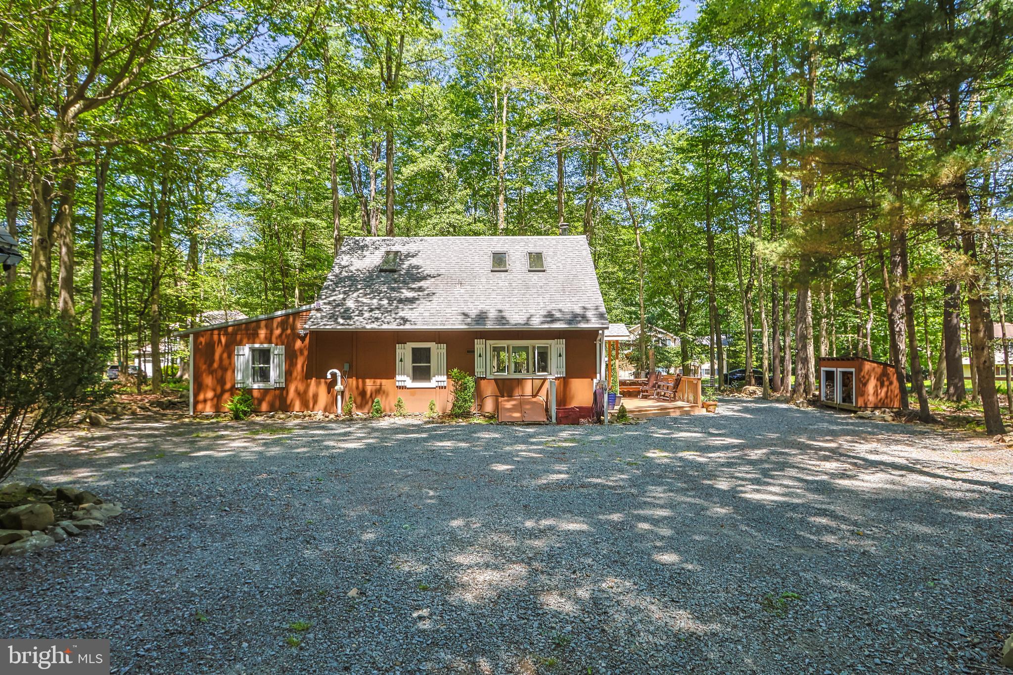 STILLWATER LAKE EST - Residential