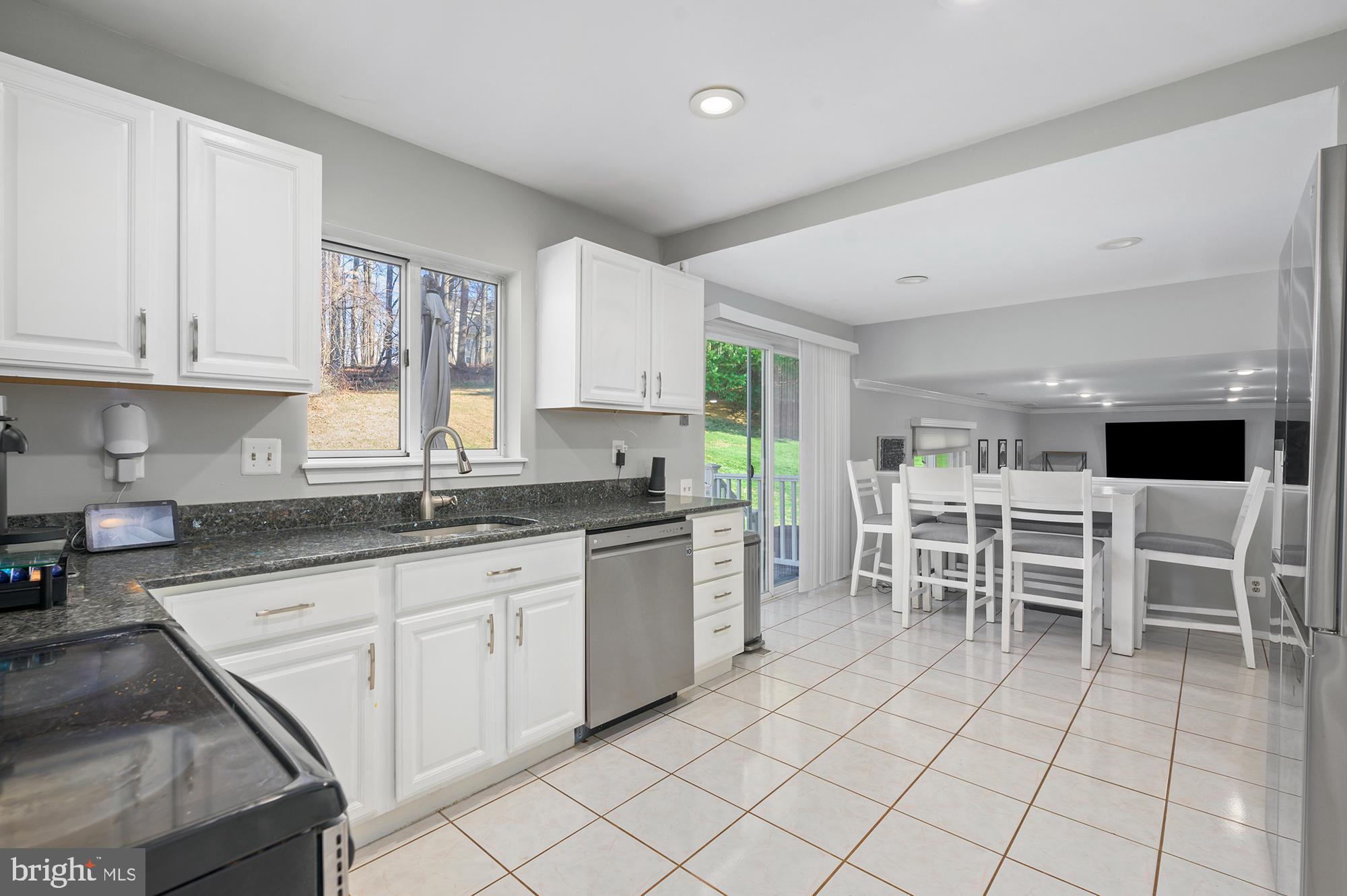 VELVET HILLS SOUTH - Residential