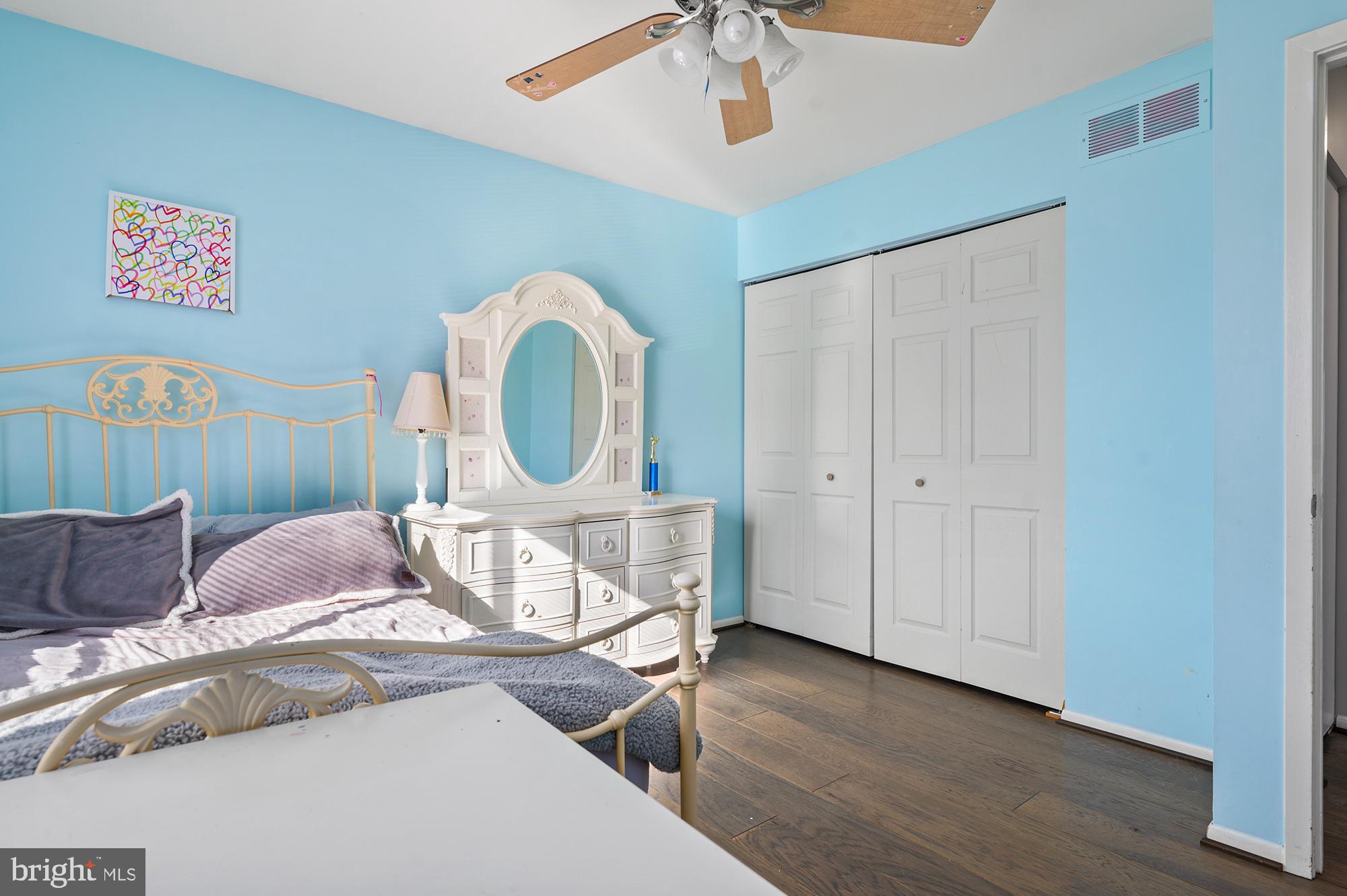 VELVET HILLS SOUTH - Residential