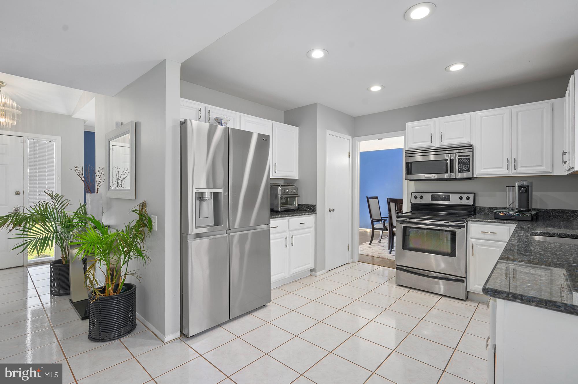 VELVET HILLS SOUTH - Residential