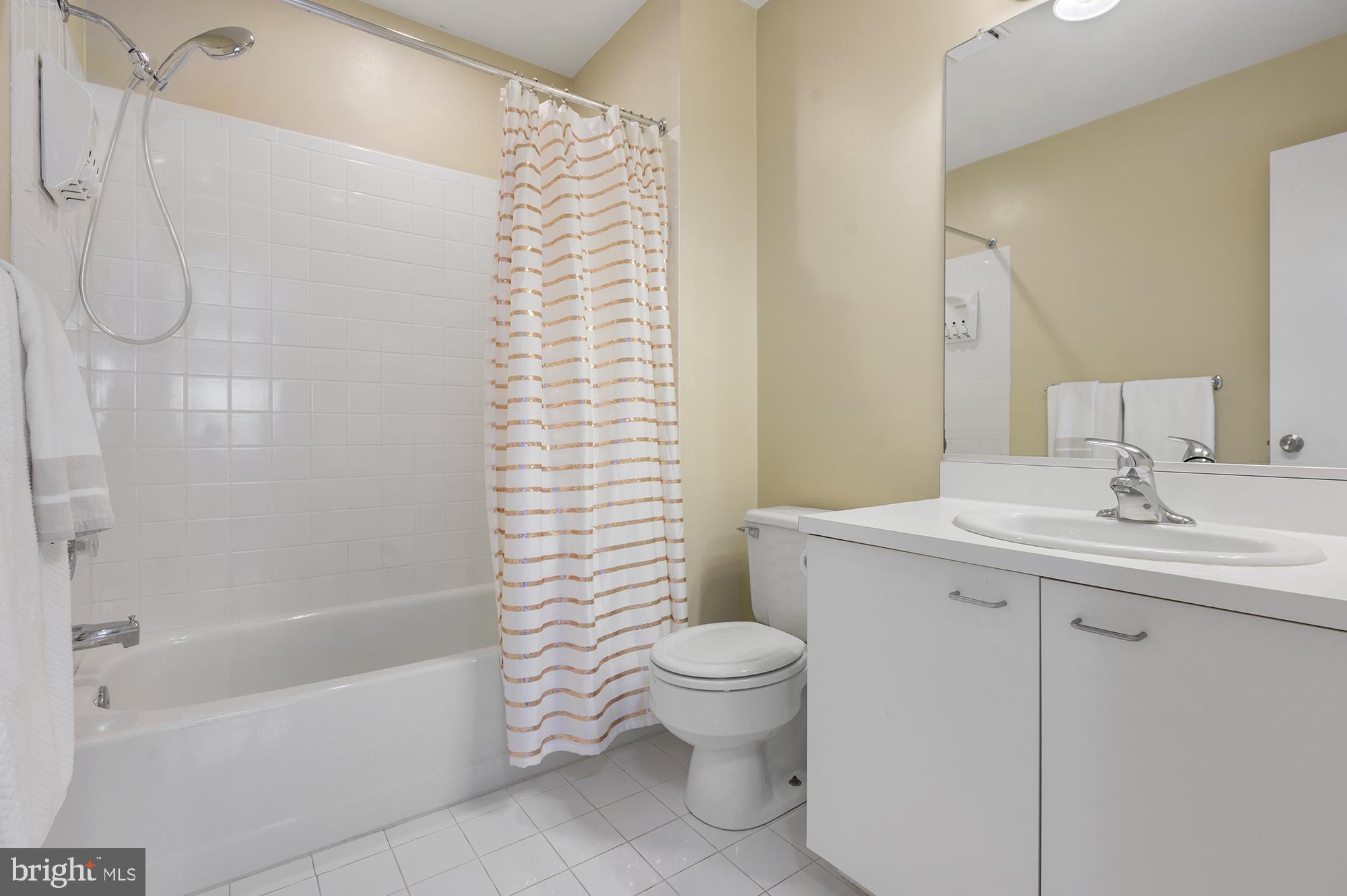 VELVET HILLS SOUTH - Residential