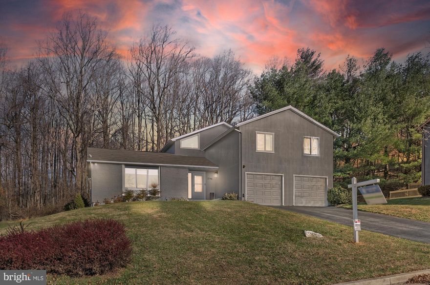 ****MOTIVATED SELLER****BRING EVEN YOUR PICKIEST BUYER!!  THIS HOUSE IS MUCH LARGER THAN IT LOOKS. MOVE RIGHT INTO THIS FABULOUS SPLIT LEVEL/CONTEMPORARY/COLONIAL IN MODEL CONDITION. COMPLETELY REMODELED EAT-IN KITCHEN WITH ALL STAINLESS APPLIANCES AND GRANITE COUNTERTOPS.  BEAUTIFUL HARDWOOD FLOORS IN LIVING ROOM, DINING ROOM, AND FAMILY ROOM WITH A FIREPLACE. UPSTAIRS ARE FOUR BEDROOMS. ALL THE BEDROOMS ARE NICE SIZED.  PRIMARY SUITE HAS A REMODELED LUXURY BATHROOM (HUGE SHOWER & DOUBLE SINK). FULLY FINISHED LOWER LEVEL WITH A FULL BATHROOM, BEDROOM, AND REC ROOM. IN ADDITION, THERE IS A 2 CAR GARAGE, DECK, PATIO & A LARGE JACUZZI TUB.