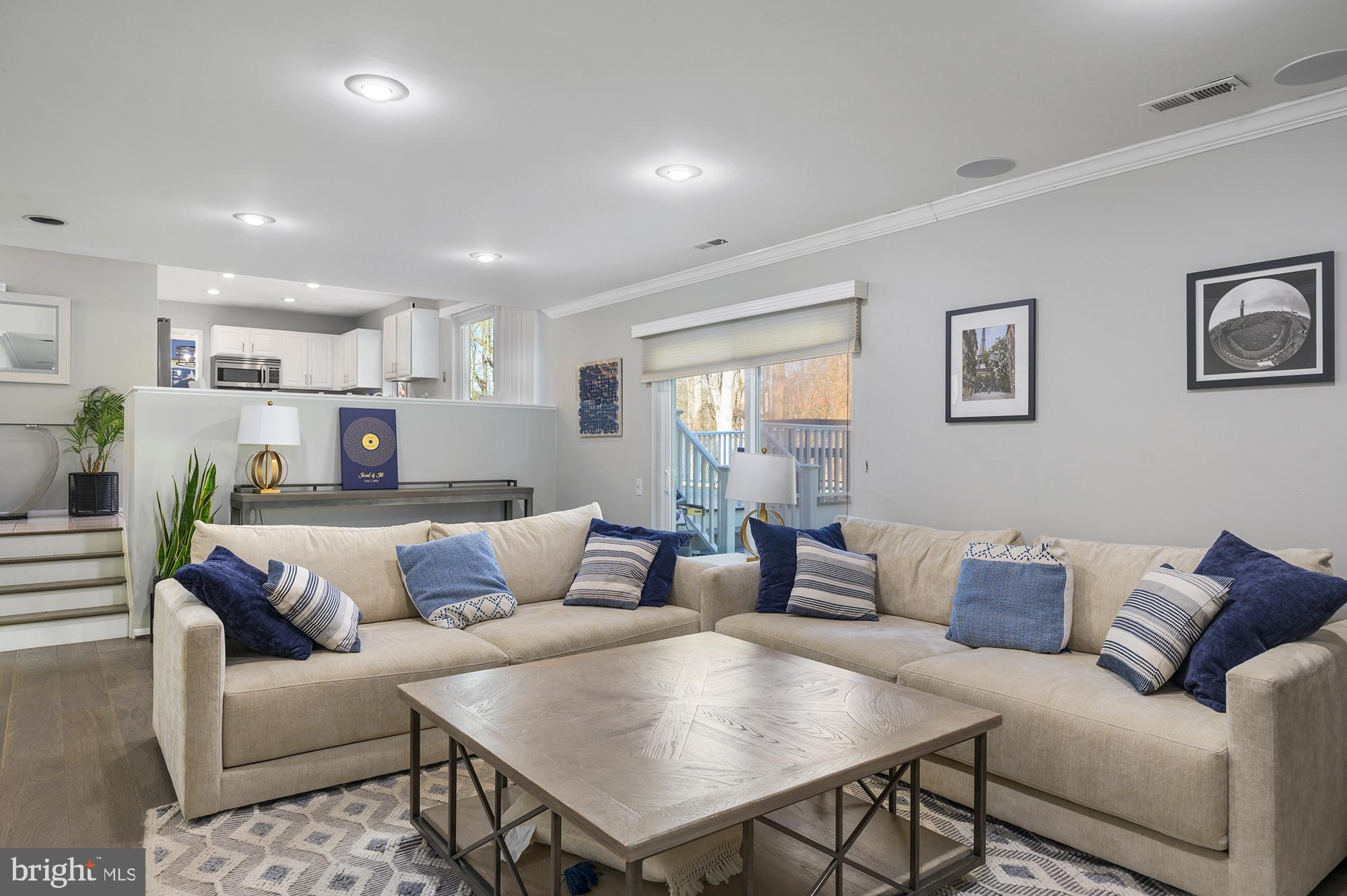 VELVET HILLS SOUTH - Residential