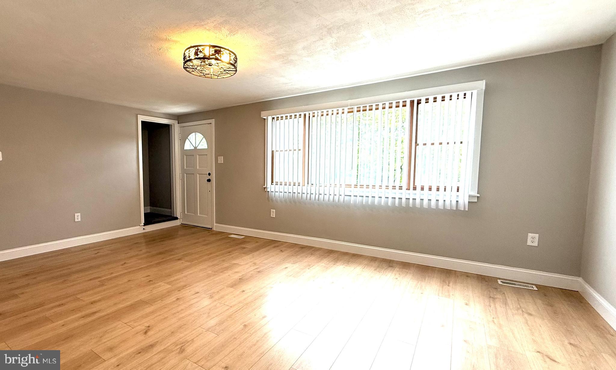 EAST BERLIN - Residential