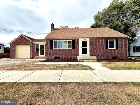 Homes For Sale - 508 Beaver Street<br/> EAST BERLIN, PA 17316