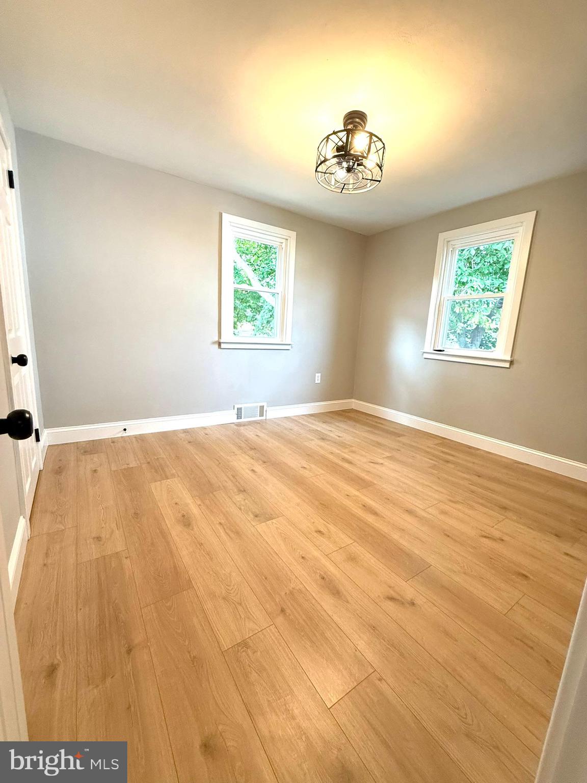 EAST BERLIN - Residential