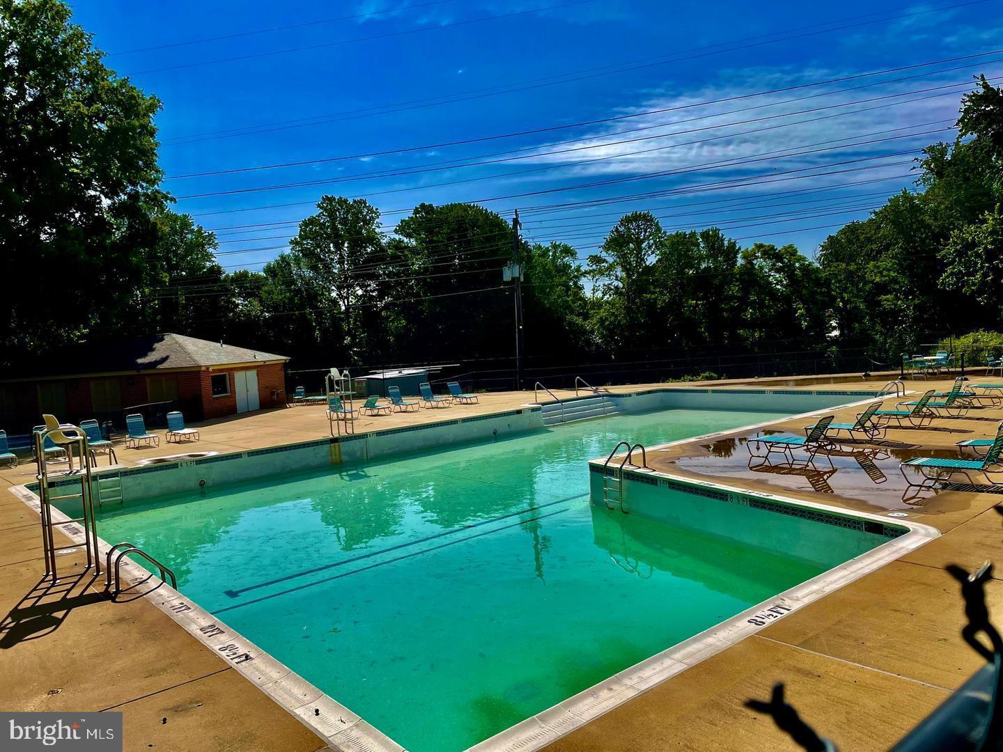 KEENE MILL WOODS - Residential Lease