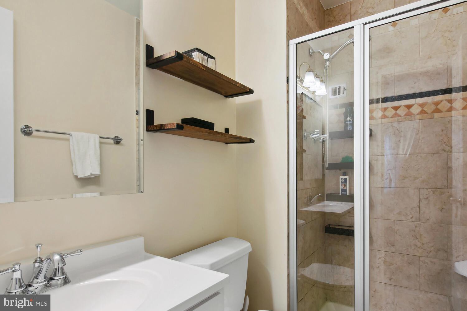 KEENE MILL WOODS - Residential Lease