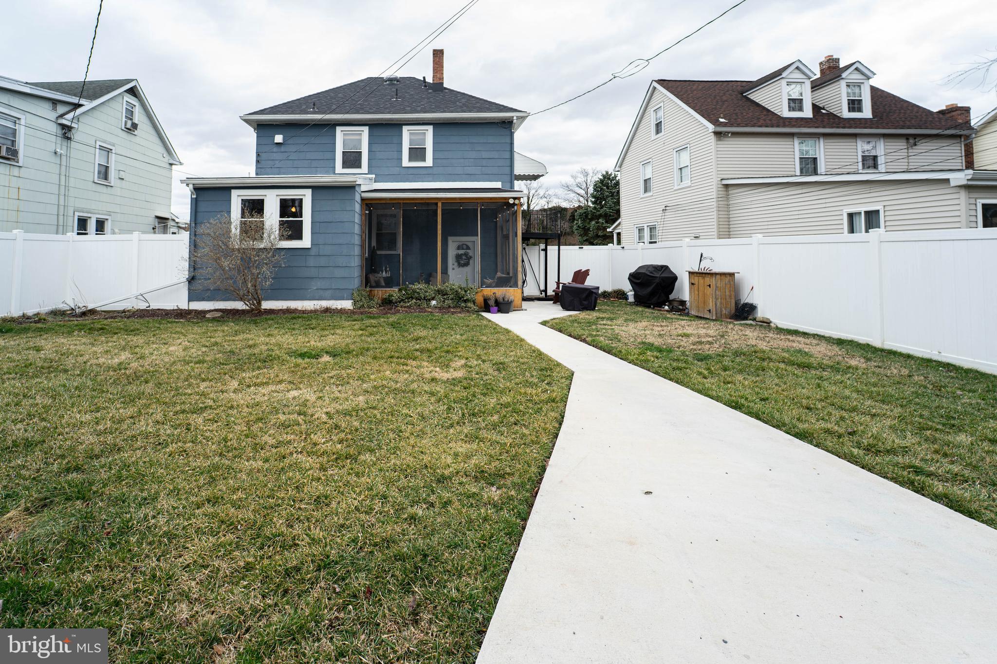 ARBUTUS - Residential