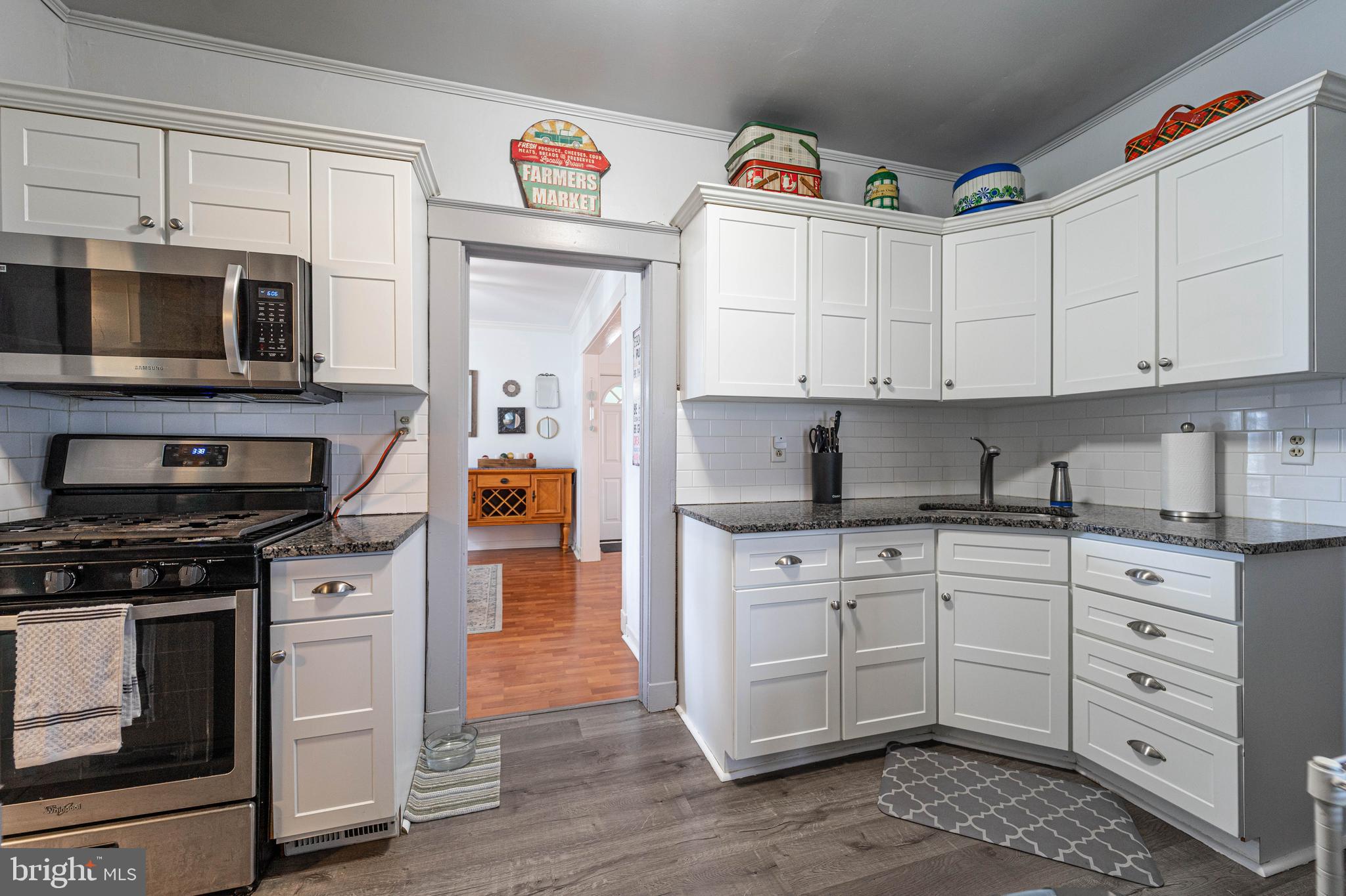 ARBUTUS - Residential