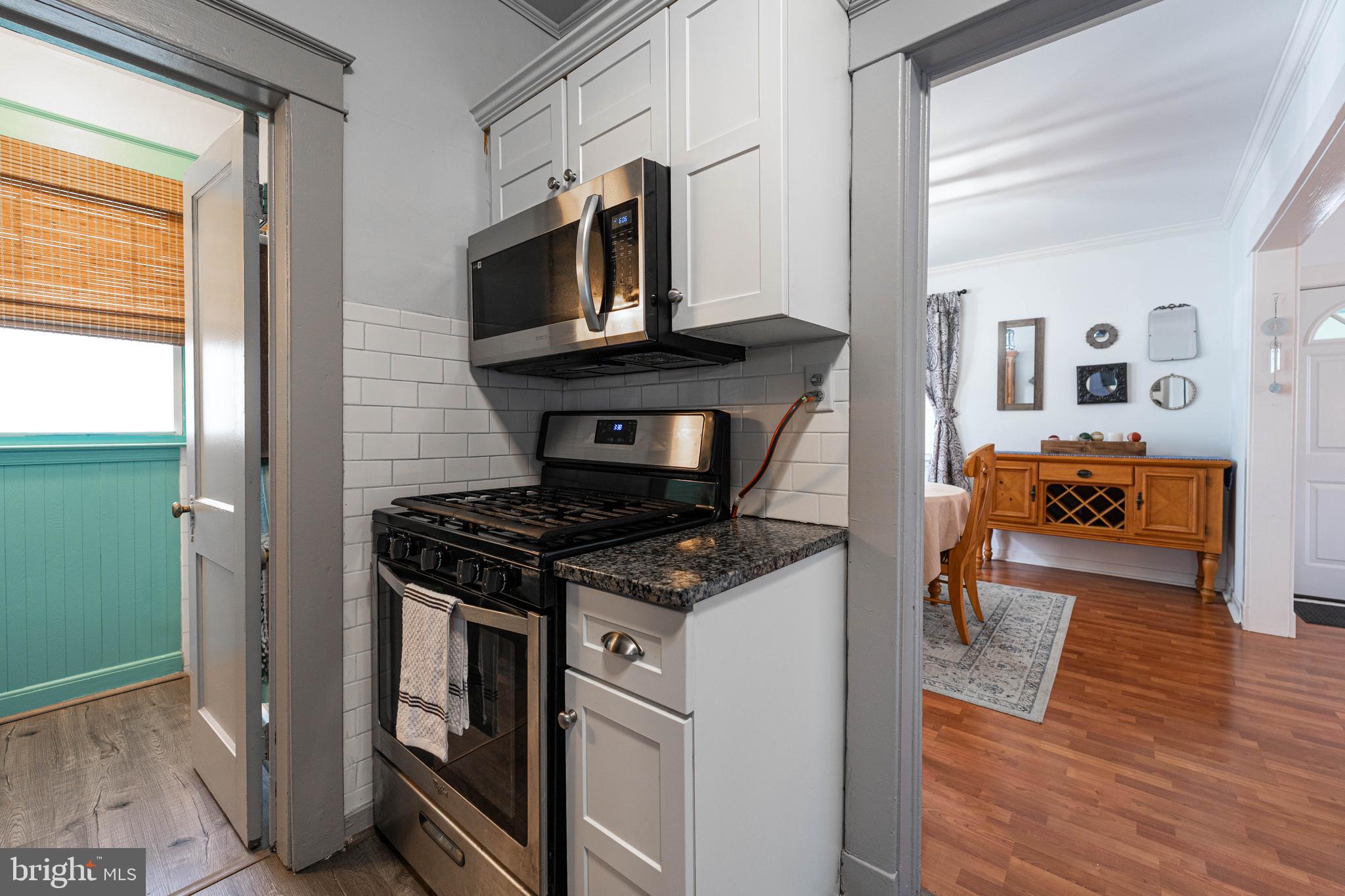 ARBUTUS - Residential