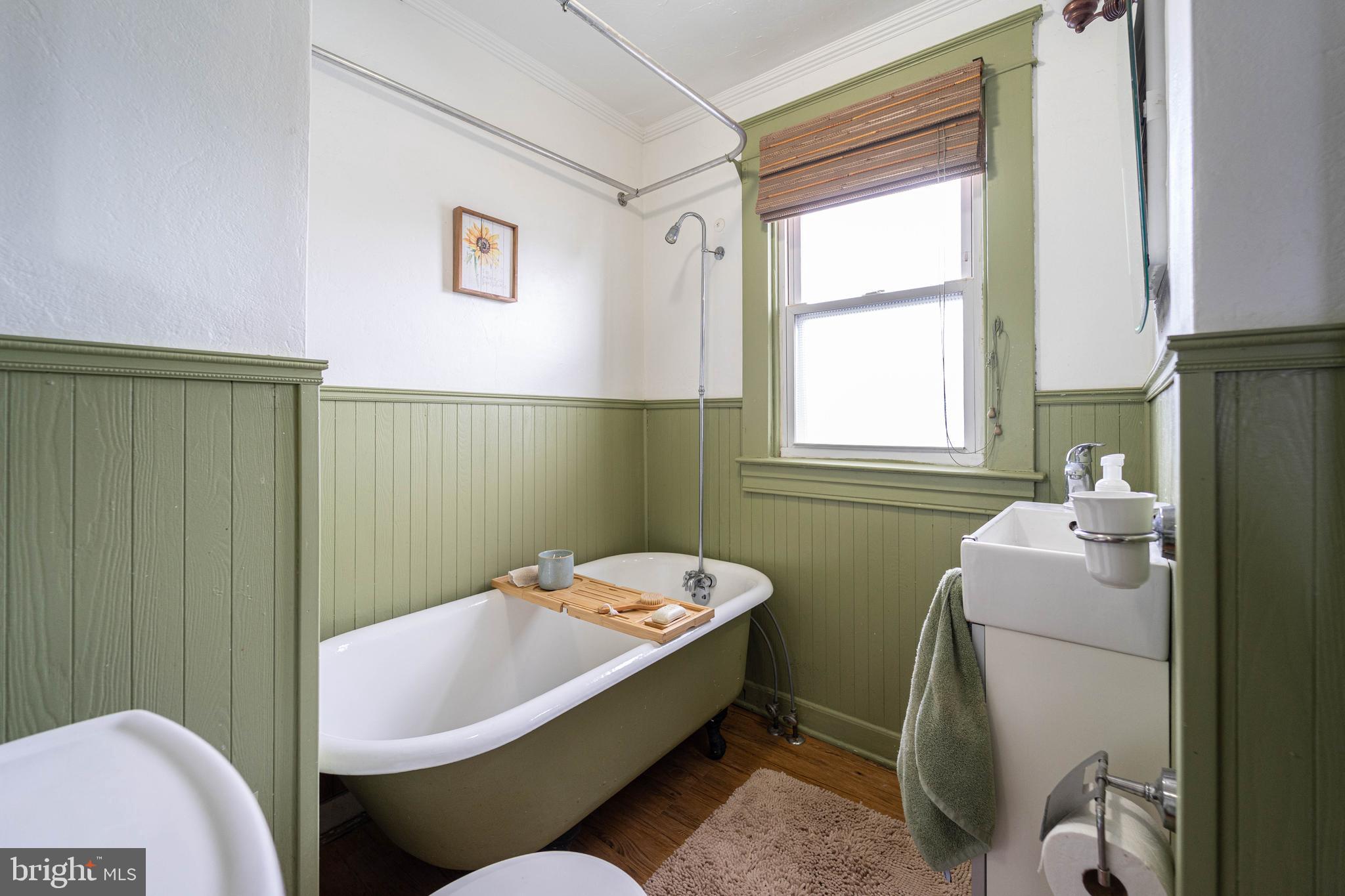 ARBUTUS - Residential