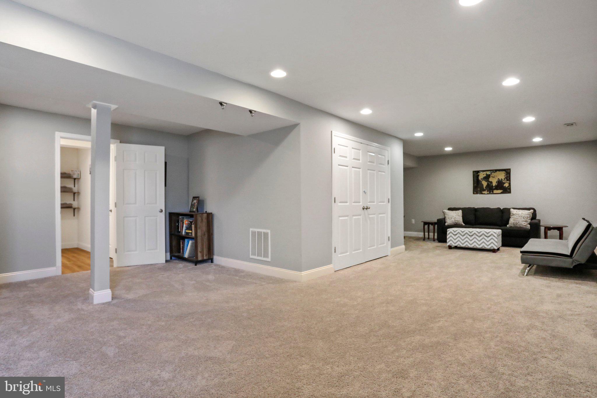 WESTFIELDS - Residential