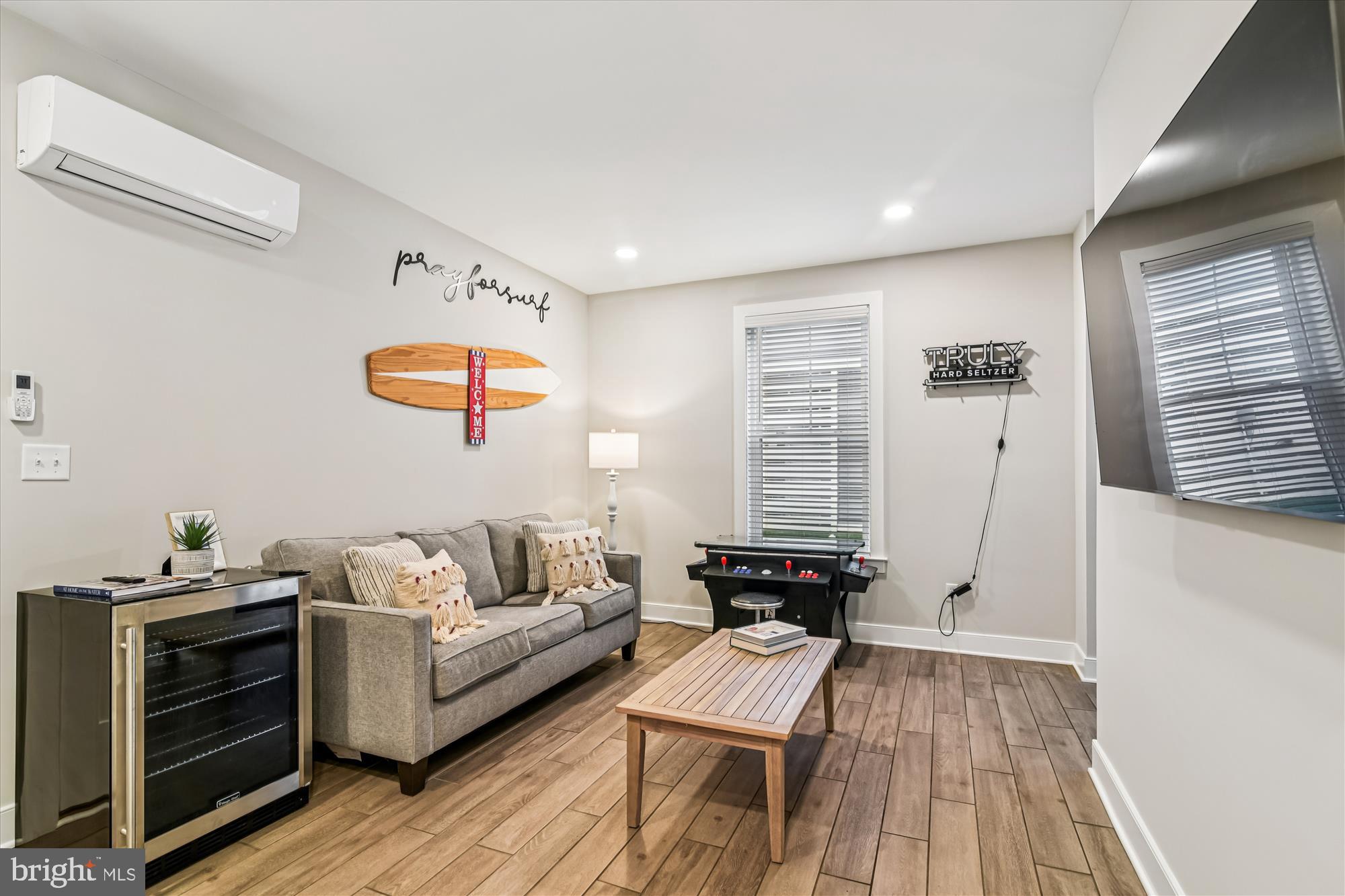 VERANDAH BAY - Residential