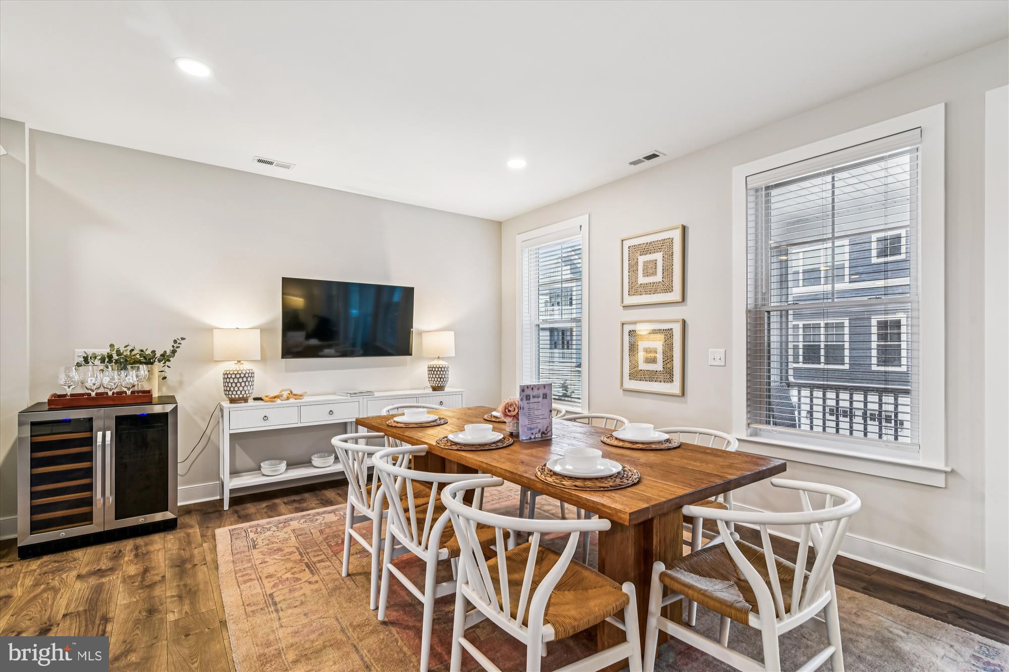 VERANDAH BAY - Residential