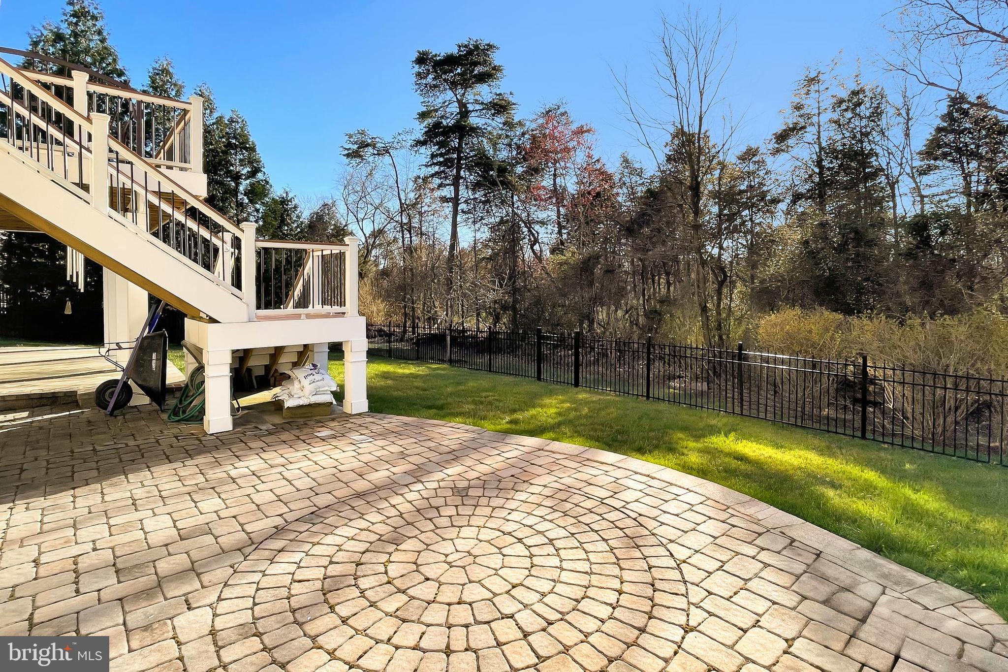 BELMONT GLEN - Residential