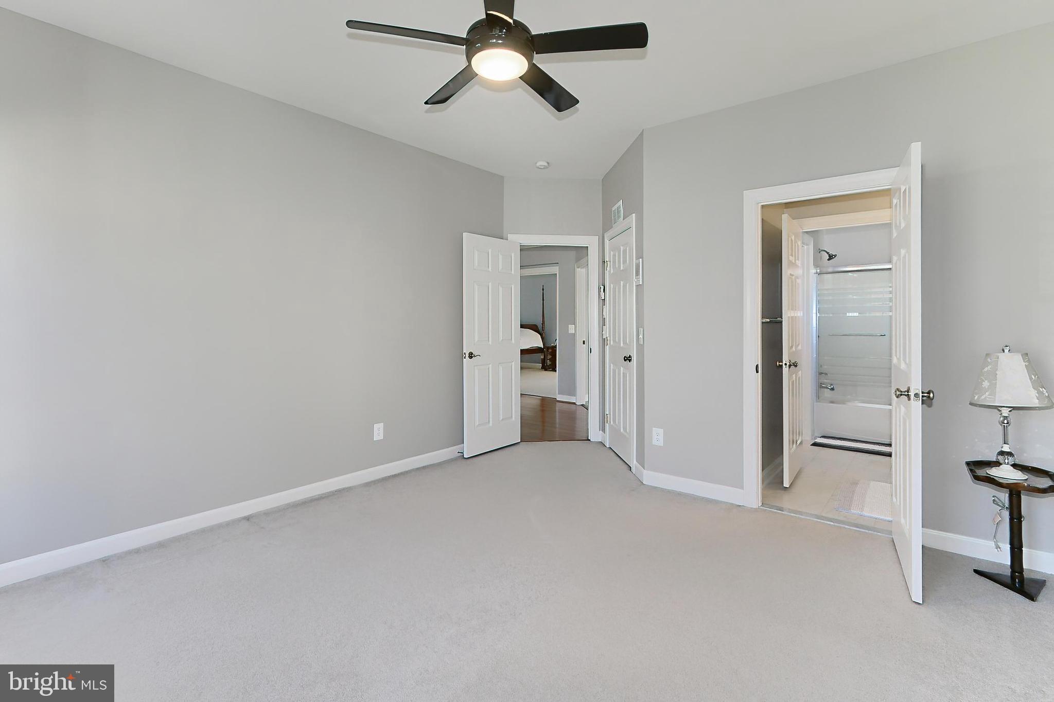 BELMONT GLEN - Residential