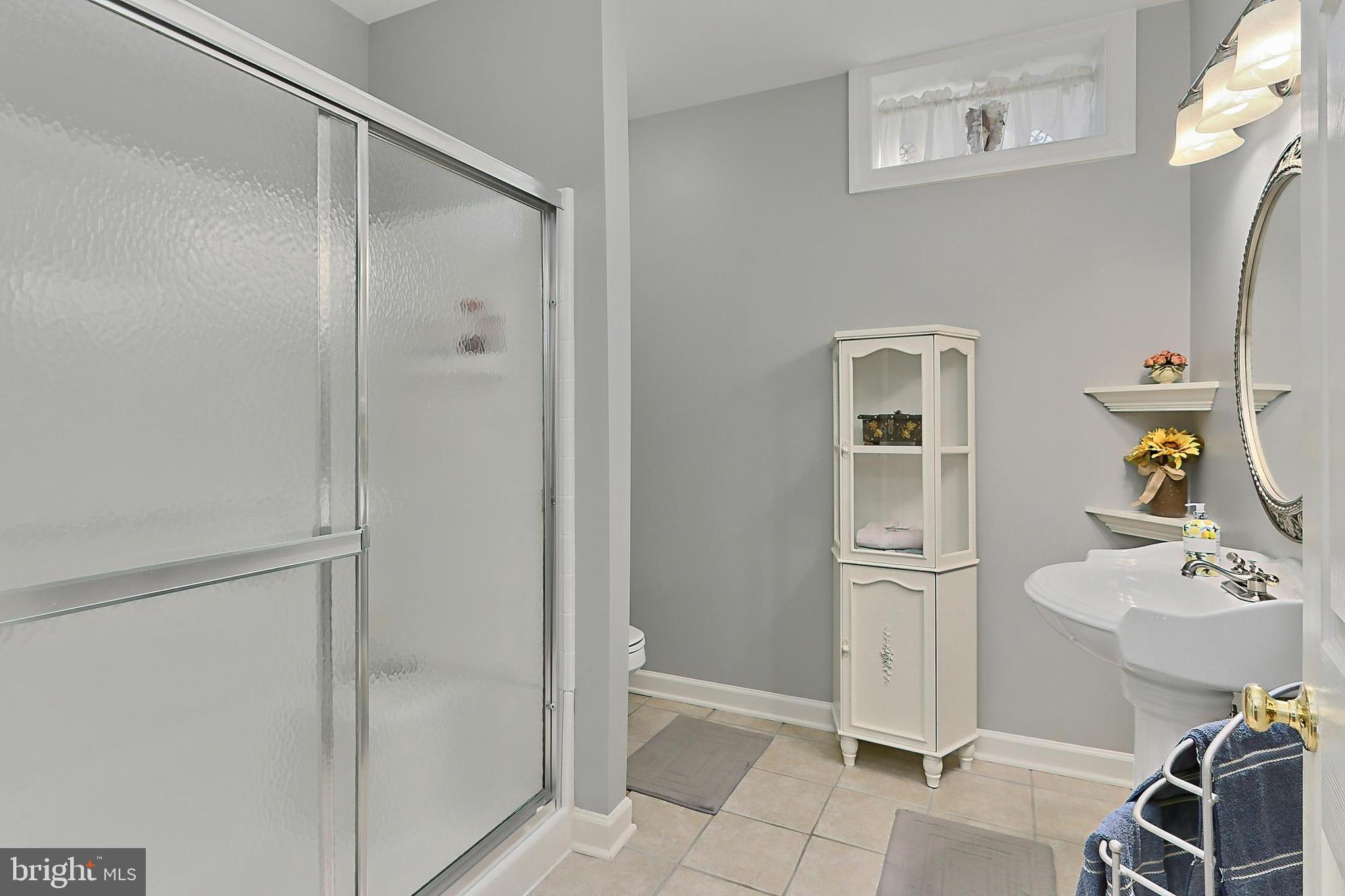 BELMONT GLEN - Residential