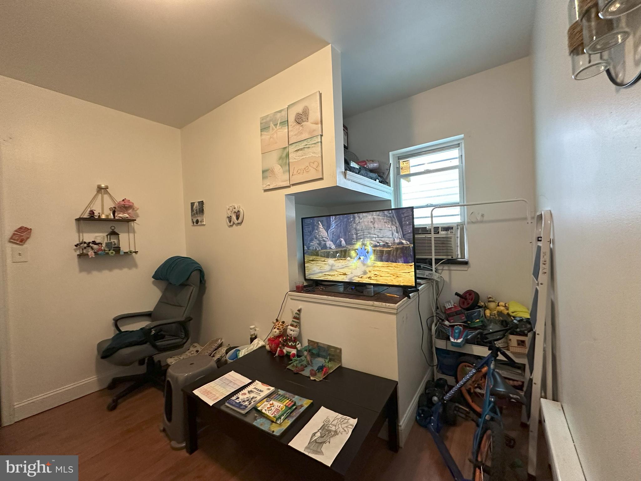 2014 S 7TH STREET 16