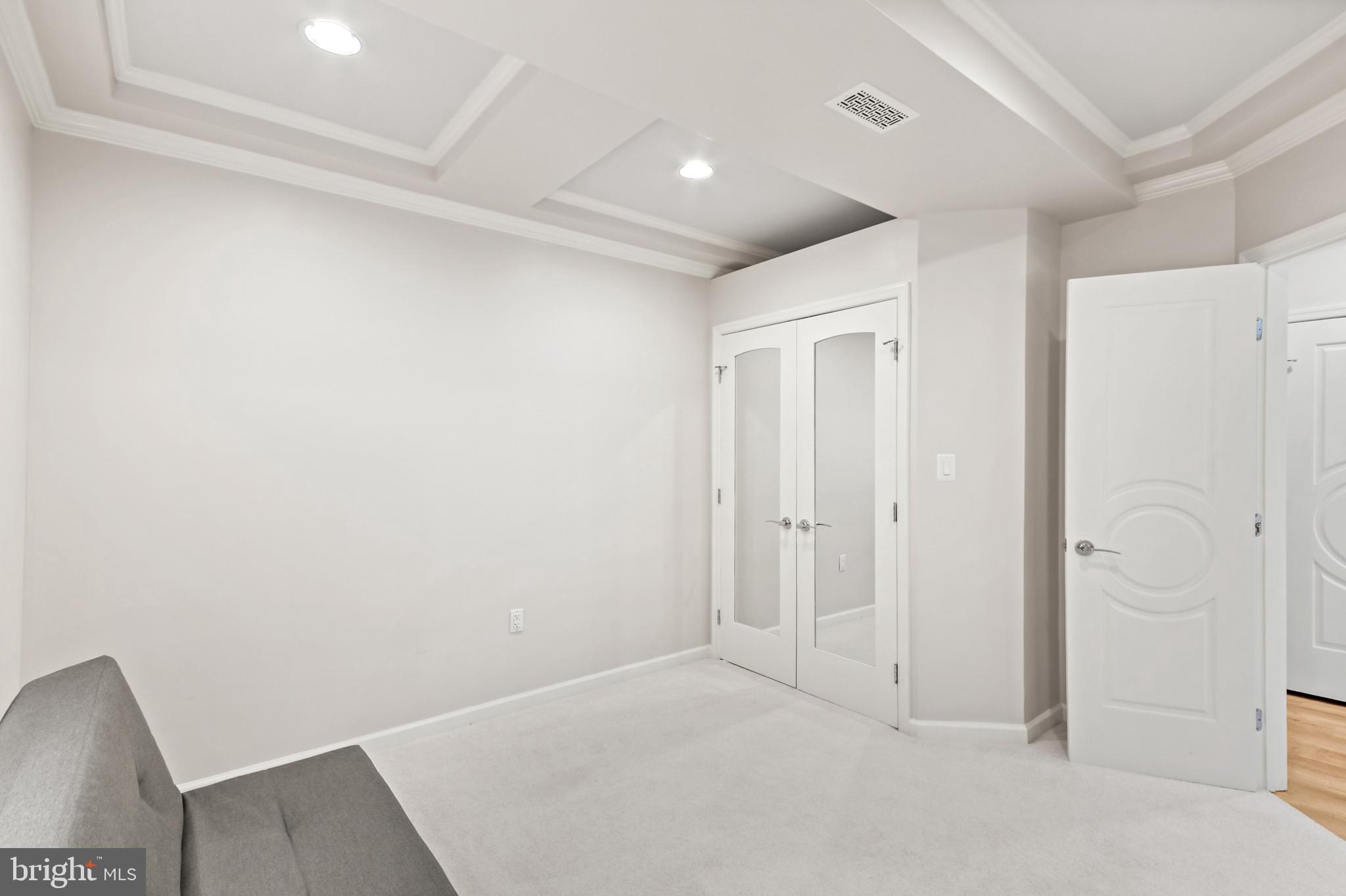 SENECA SPRINGS - Residential