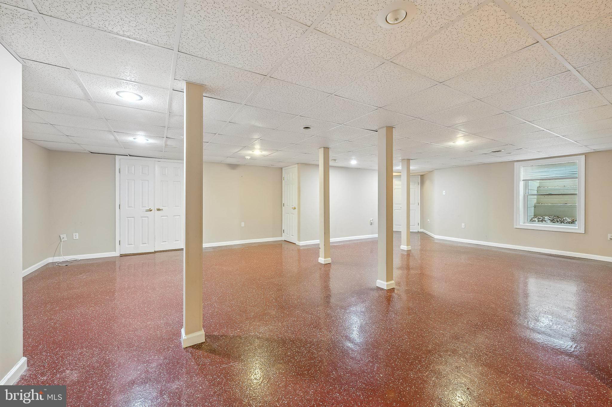 VILLAGE OF ROCKY R - Residential