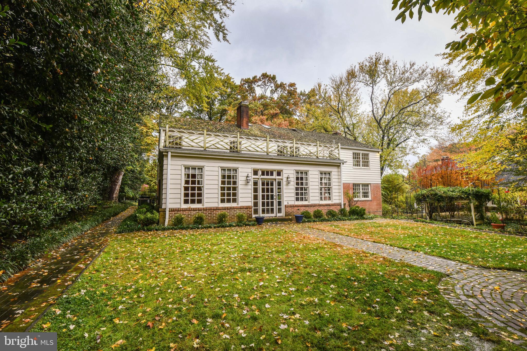 CHAIN BRIDGE FOREST - Residential
