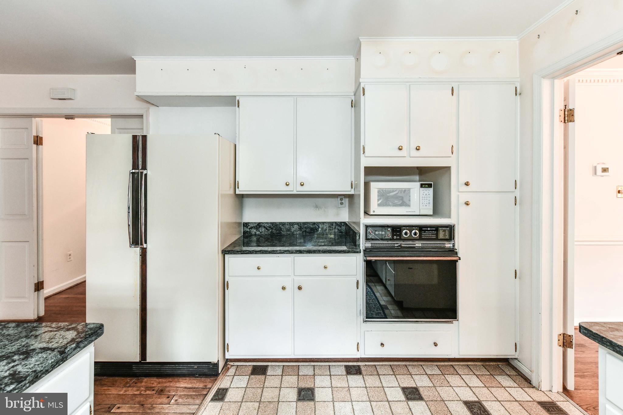 CHAIN BRIDGE FOREST - Residential