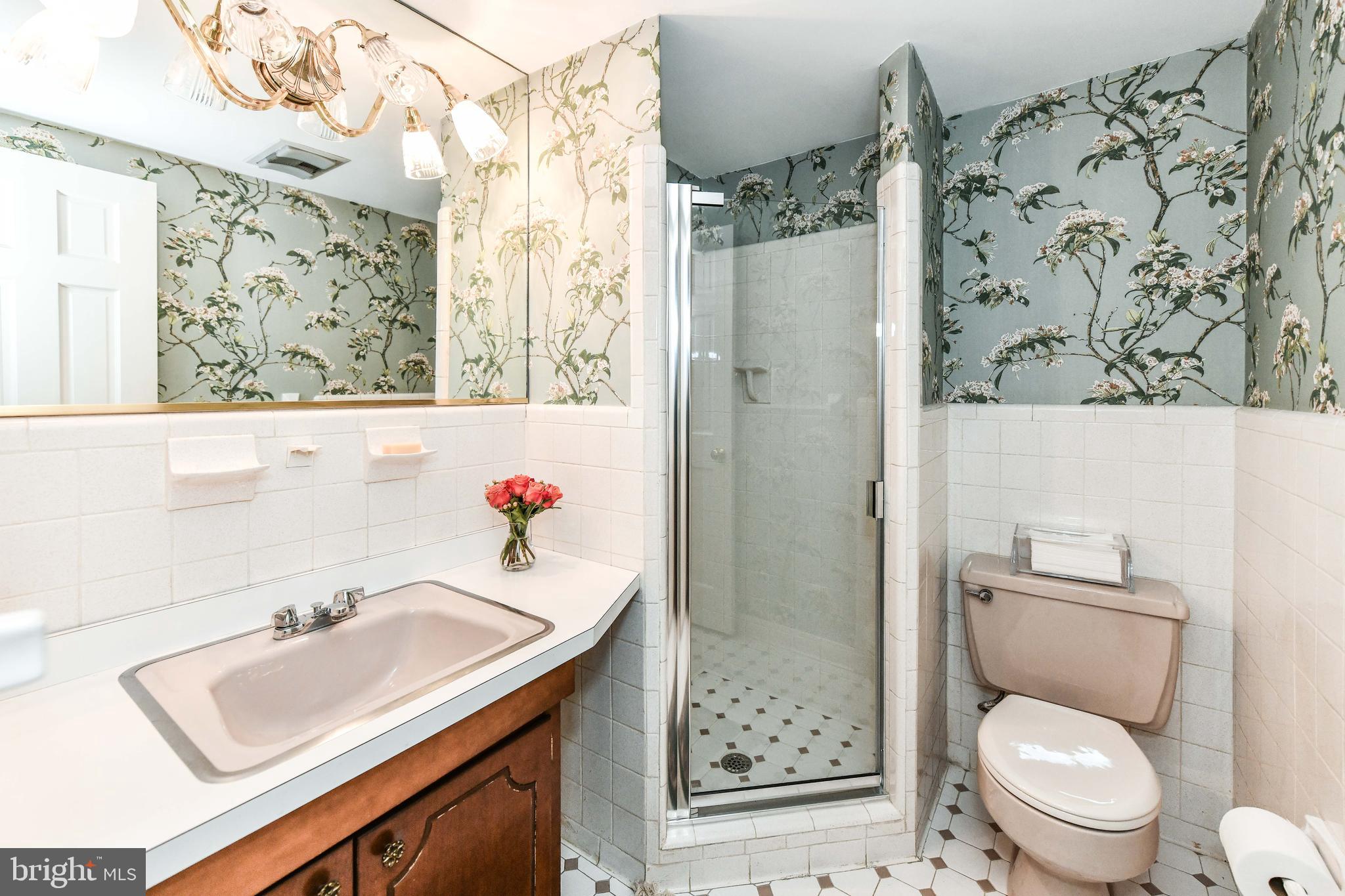 CHAIN BRIDGE FOREST - Residential