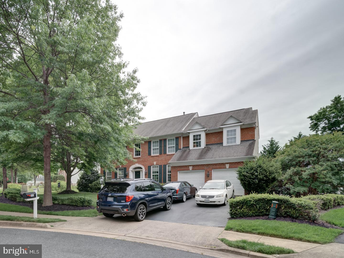 1805 EFTY COURT