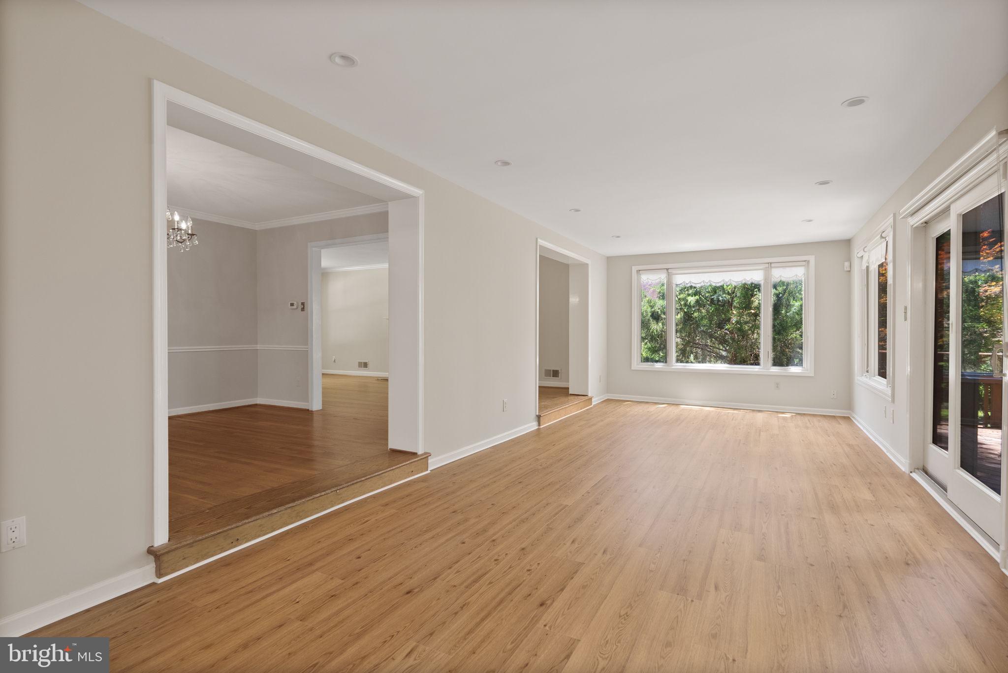 KENWOOD PARK - Residential Lease