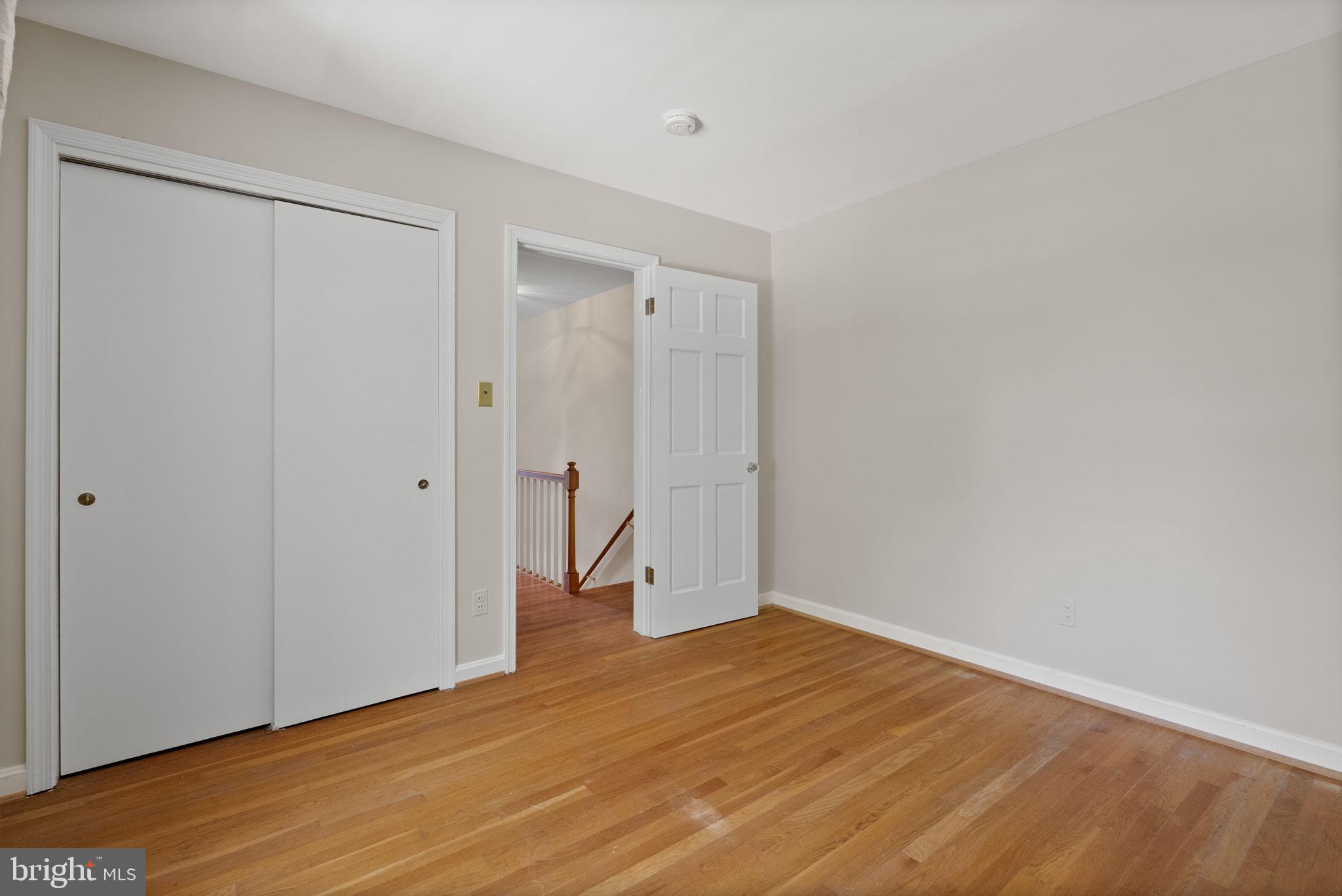 KENWOOD PARK - Residential Lease