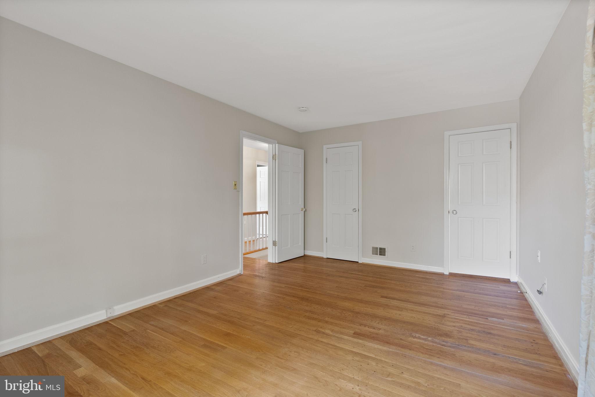 KENWOOD PARK - Residential Lease