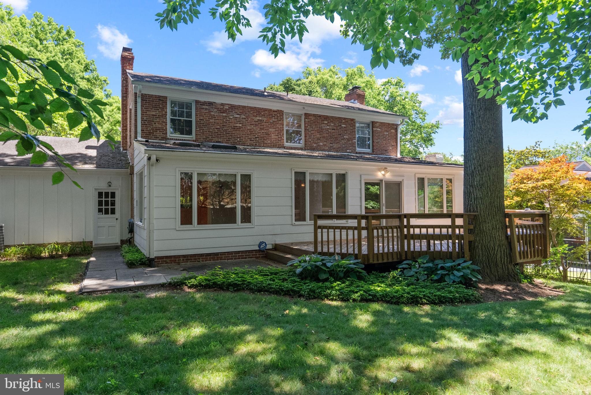 KENWOOD PARK - Residential Lease