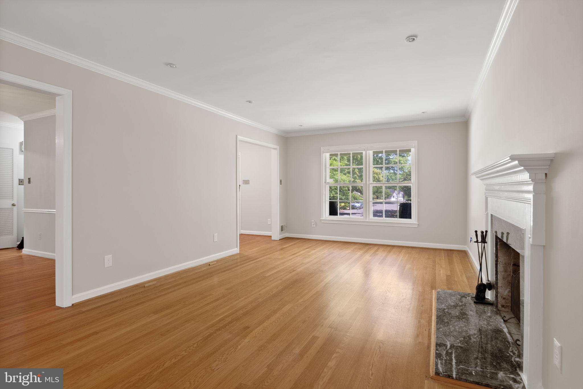 KENWOOD PARK - Residential Lease