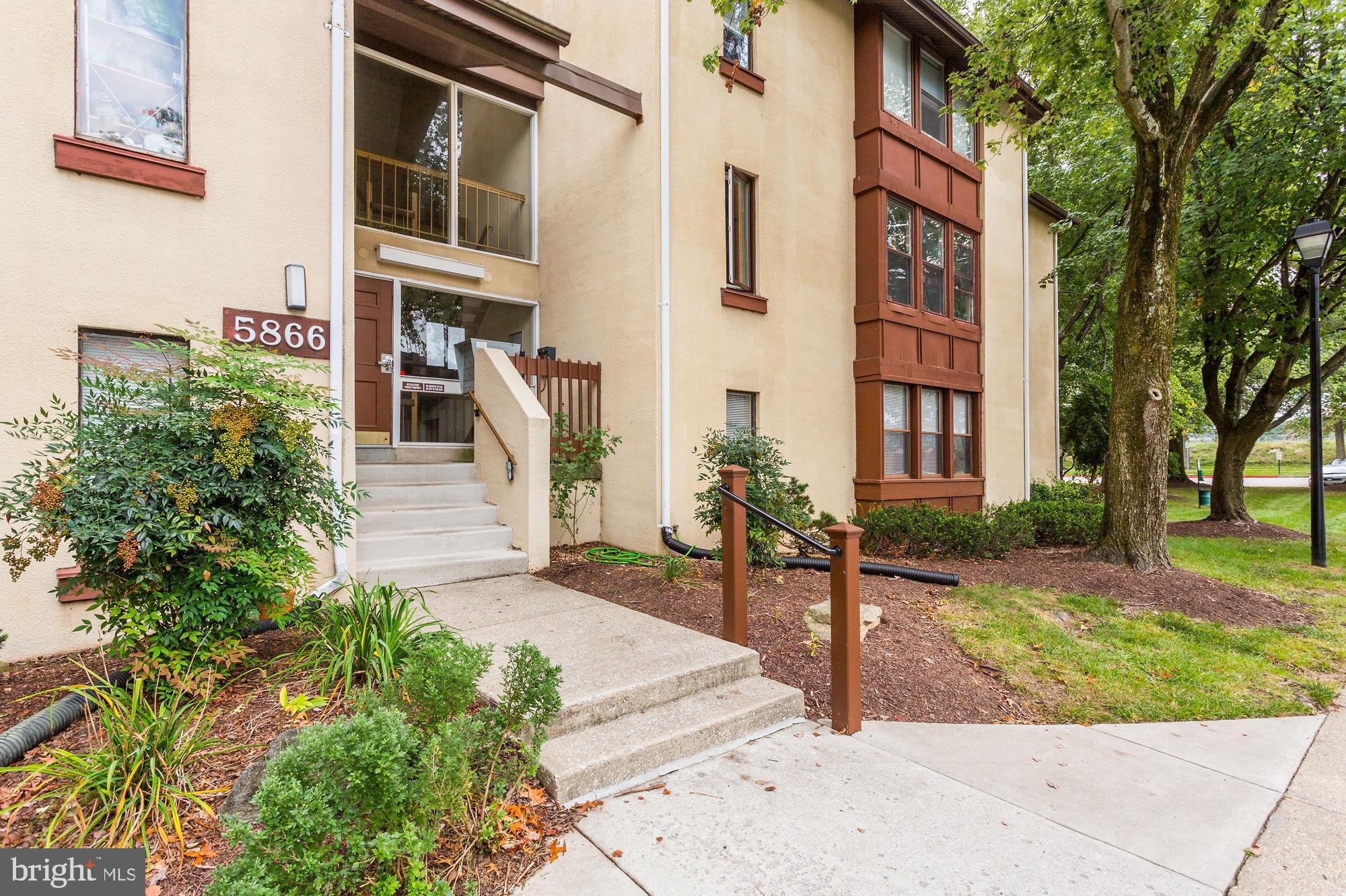 SHADOW OAKS - Residential