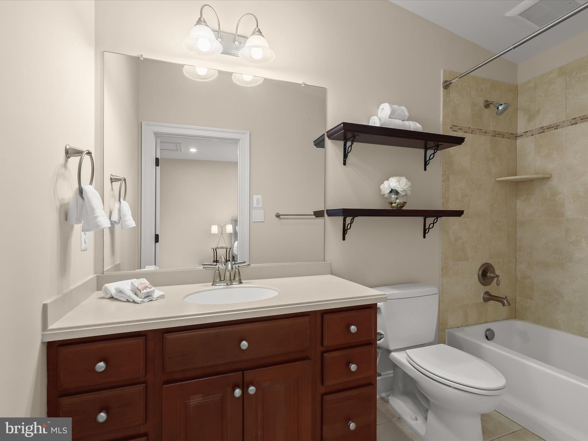 MACBETH FARM - Residential