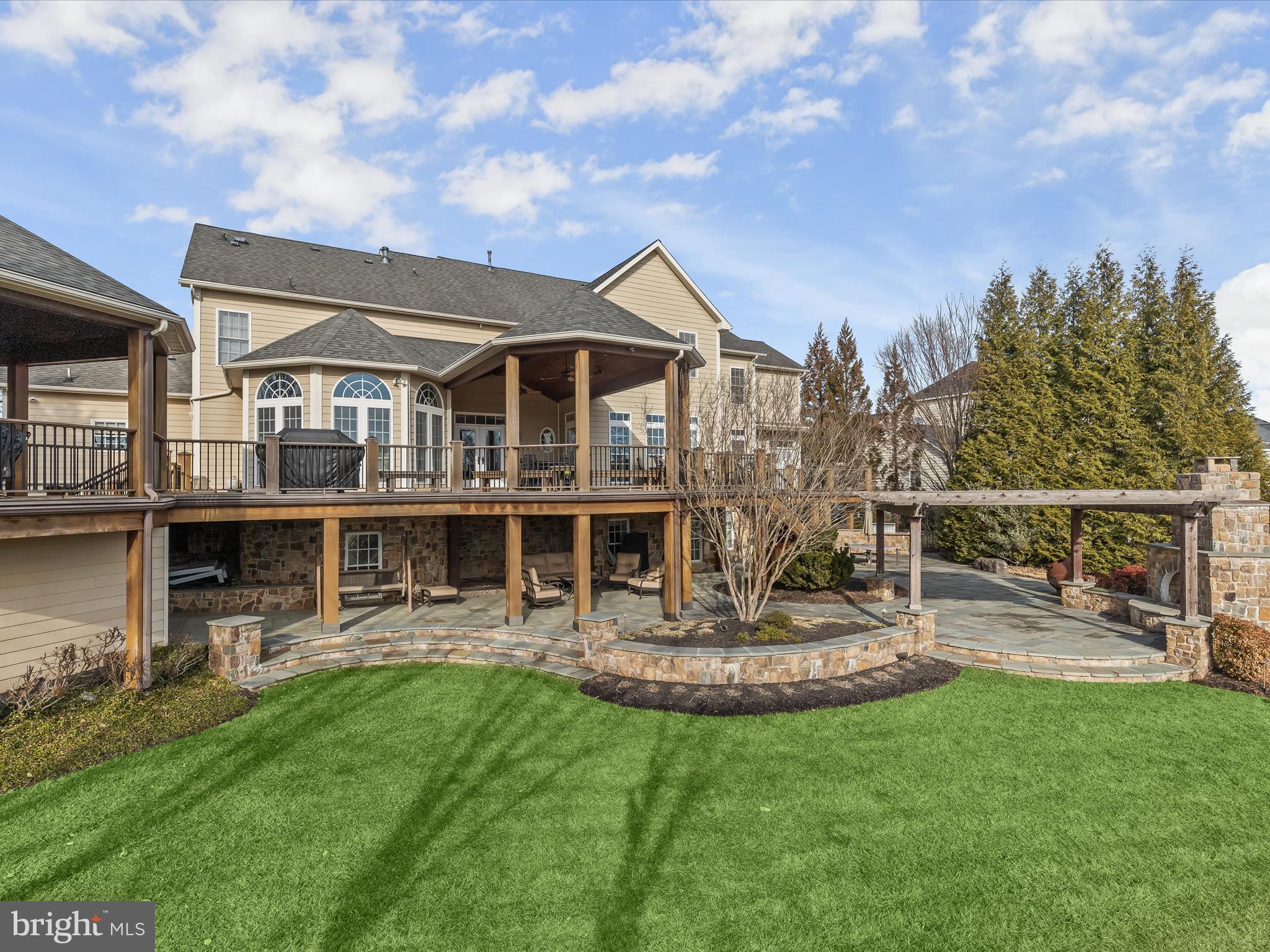 MACBETH FARM - Residential