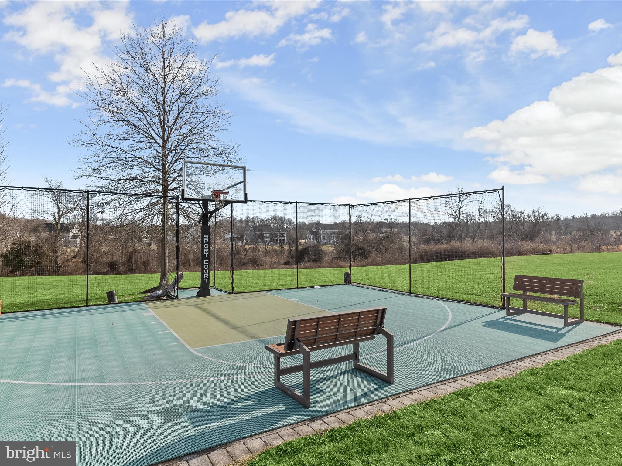 MACBETH FARM - Residential