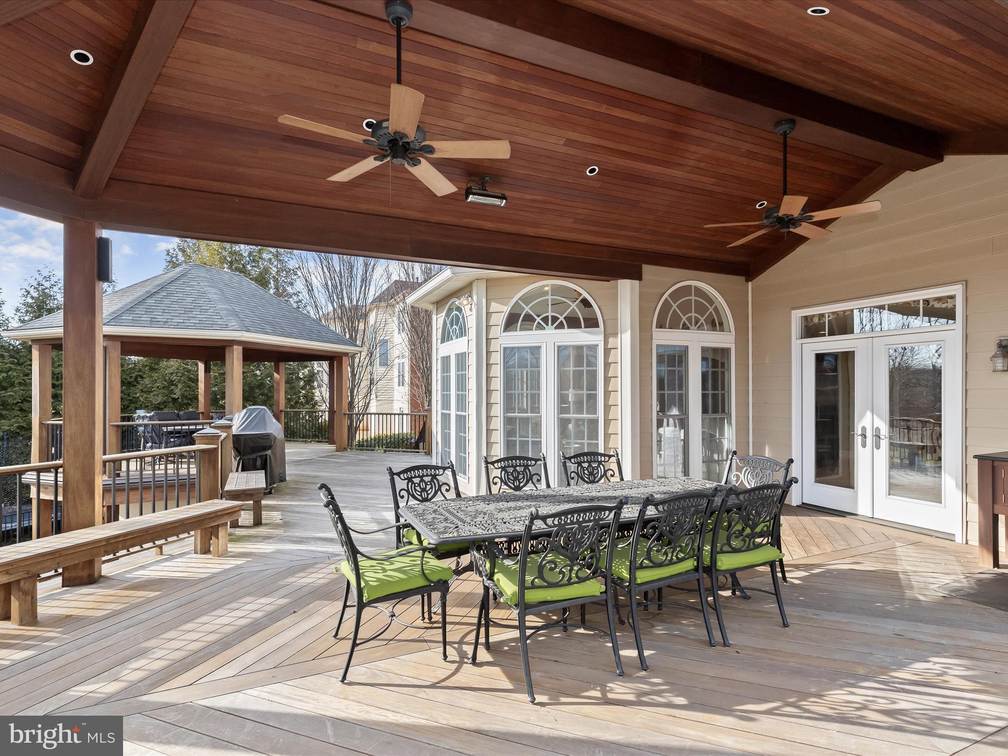 MACBETH FARM - Residential