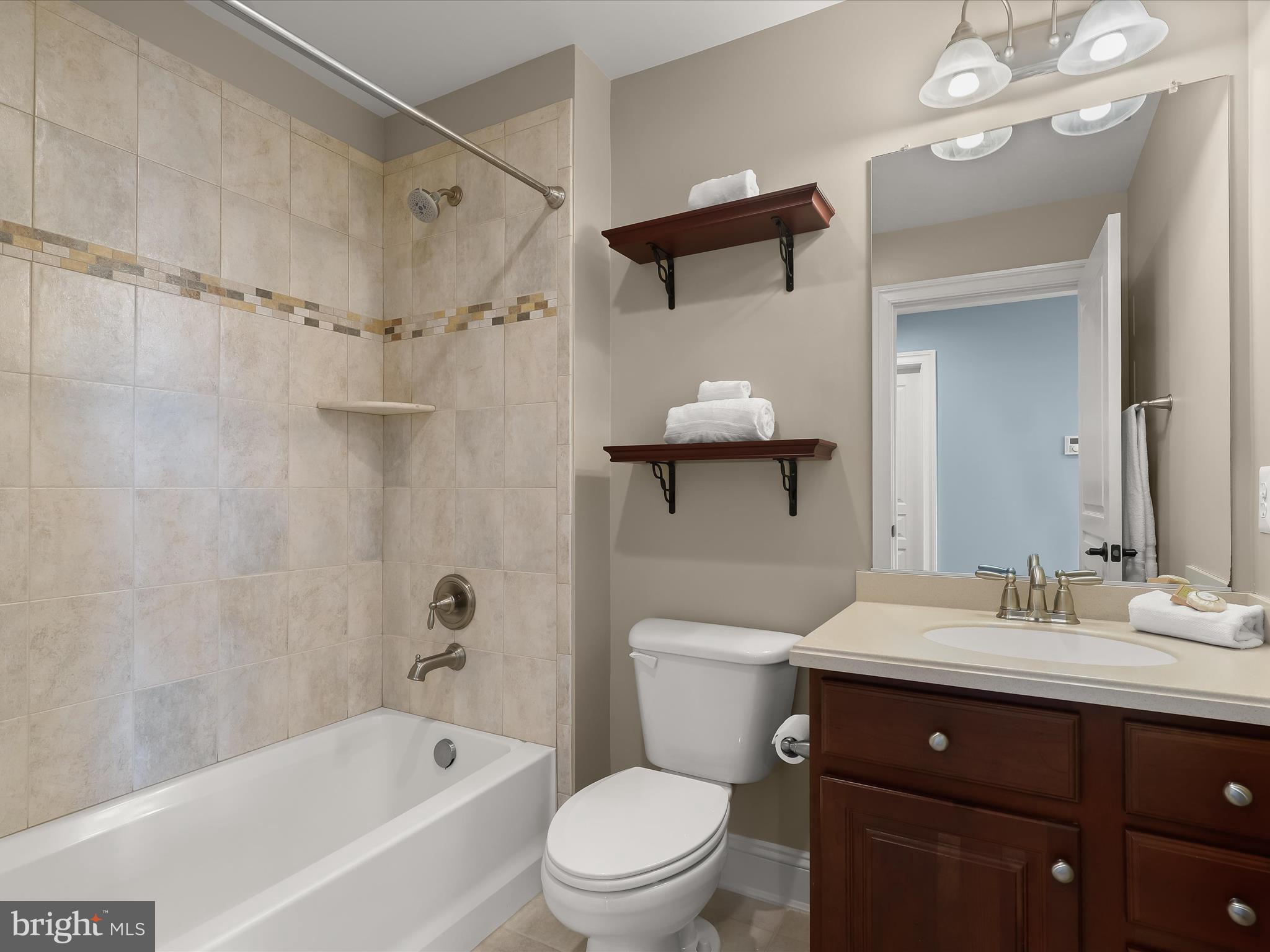 MACBETH FARM - Residential