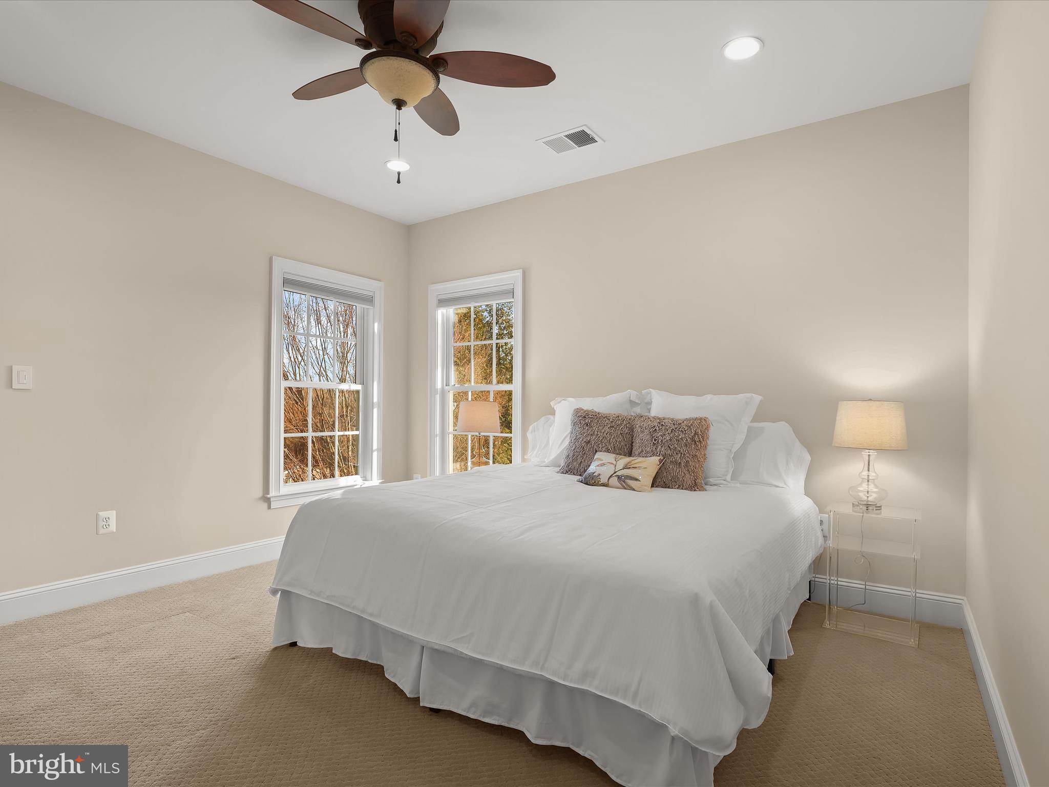 MACBETH FARM - Residential