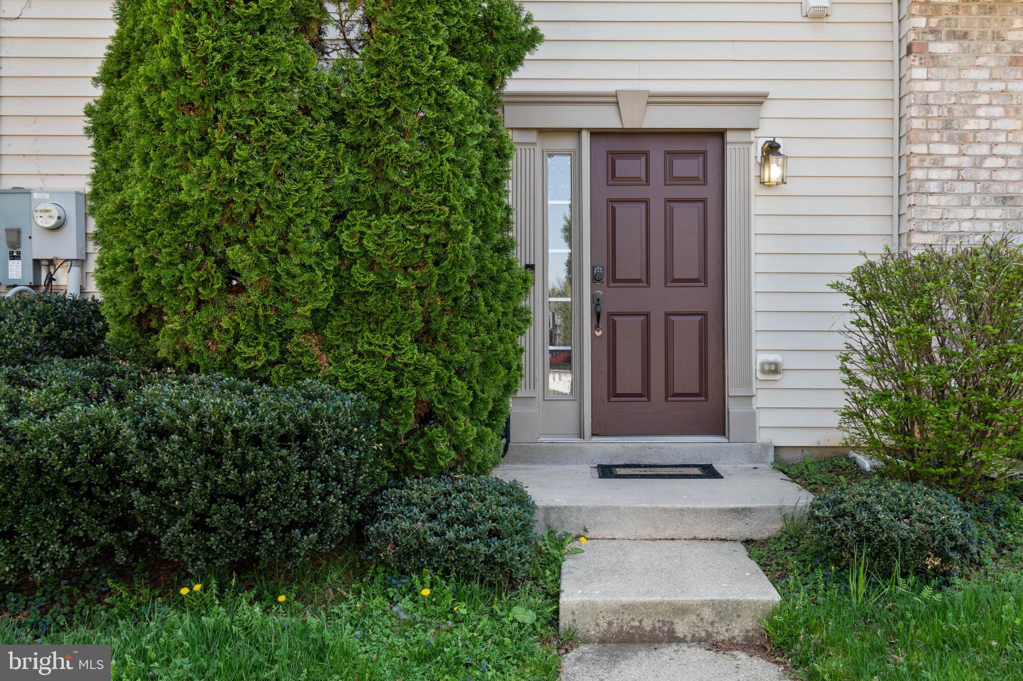 SEVEN OAKS - Residential