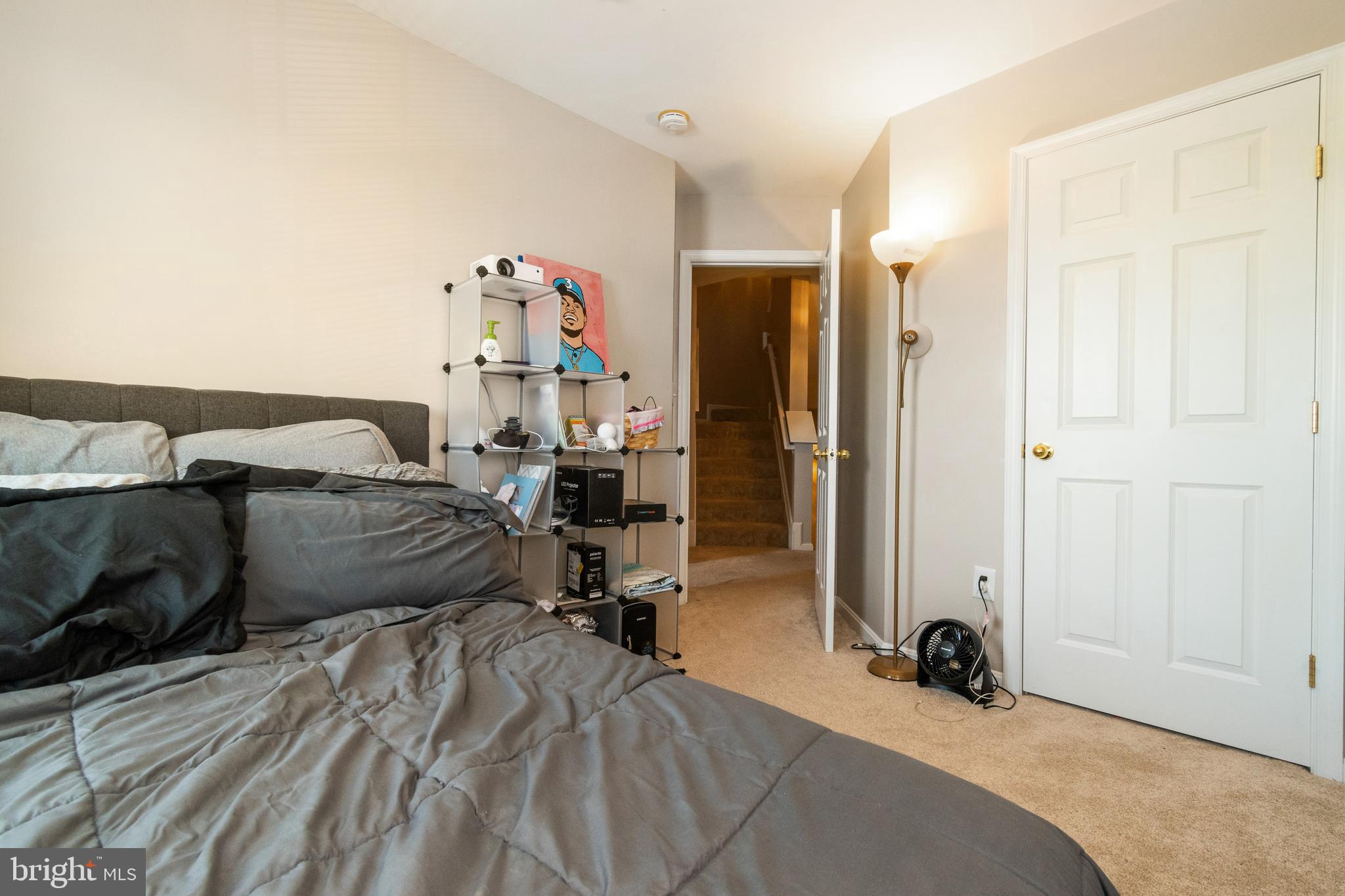 SEVEN OAKS - Residential