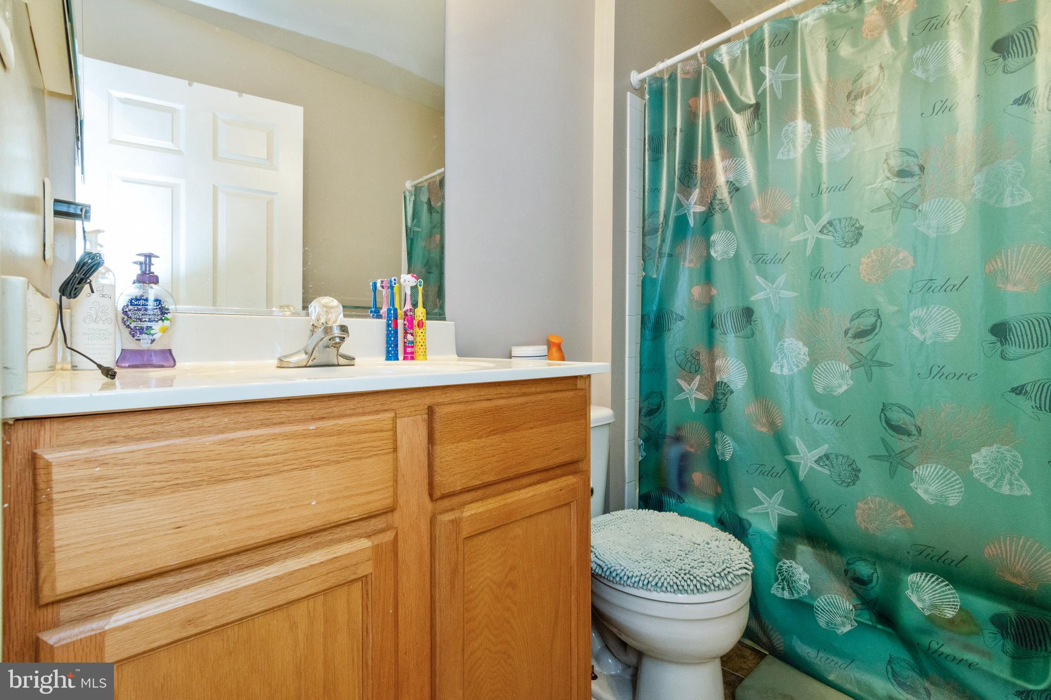 SEVEN OAKS - Residential