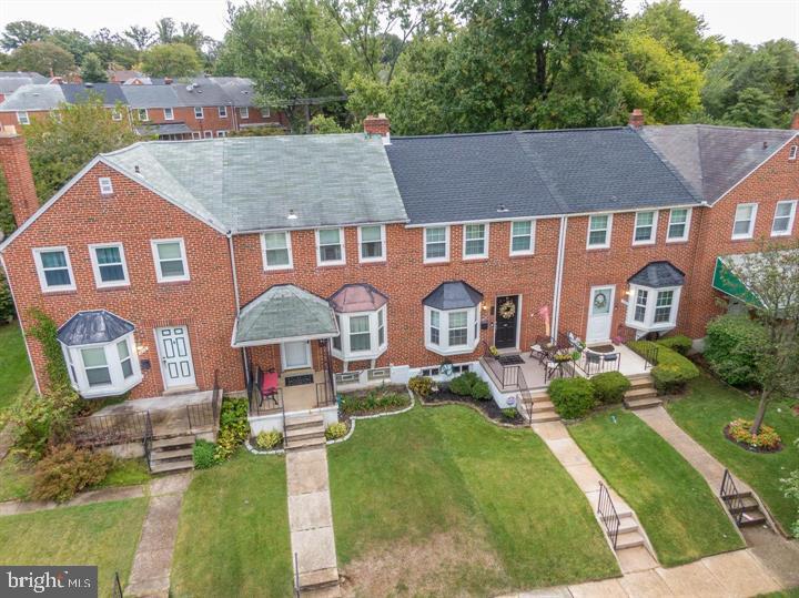 KNETTISHALL - Residential Lease