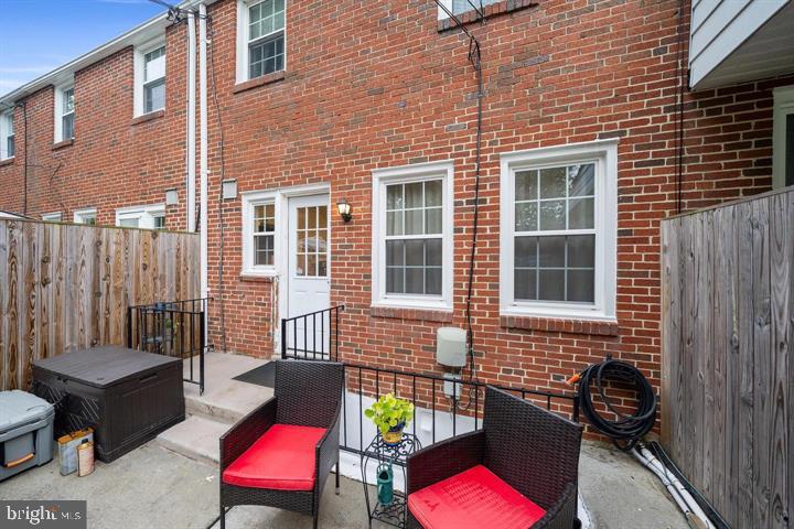 KNETTISHALL - Residential Lease