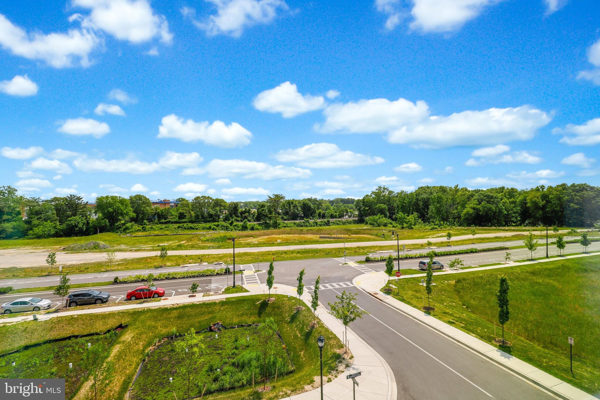 PADDOCK POINTE - Residential