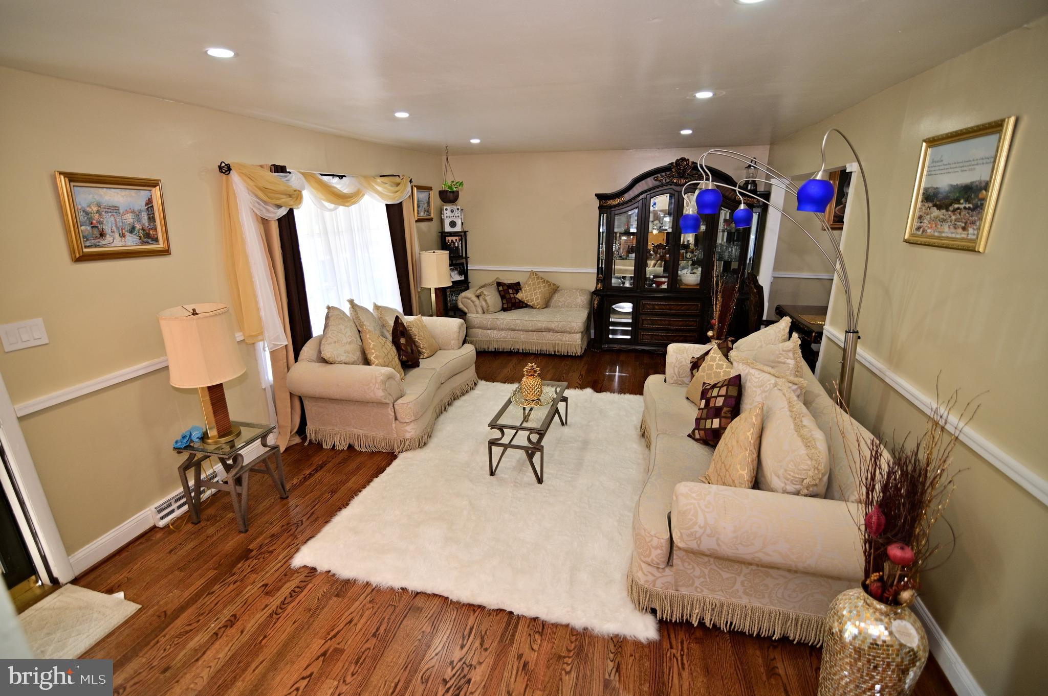 ROBIE MANOR SUB - Residential