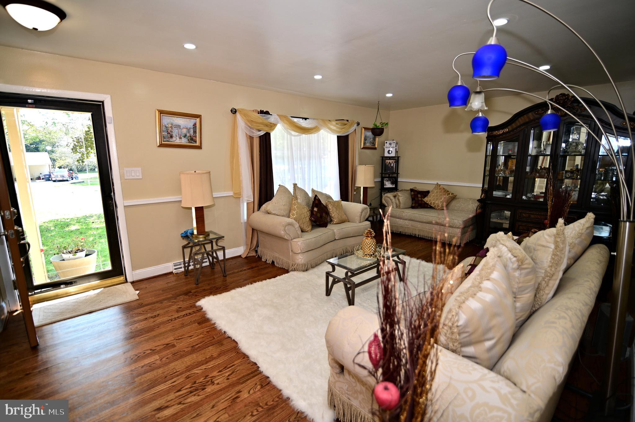 ROBIE MANOR SUB - Residential