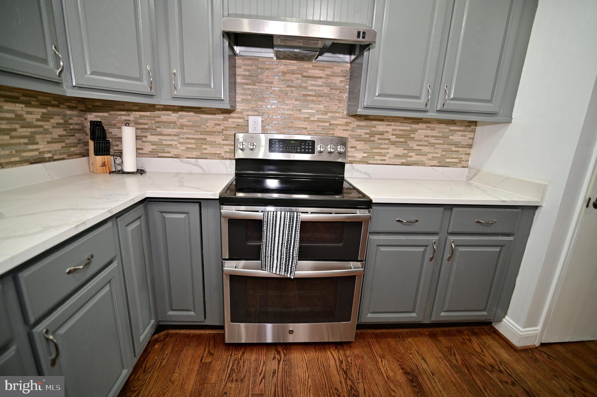 ROBIE MANOR SUB - Residential